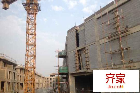 天潤淺水灣三期36號樓施工（2015-10-15）