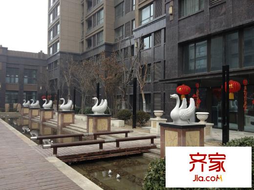 置地公館小區(qū)園林(20130226)