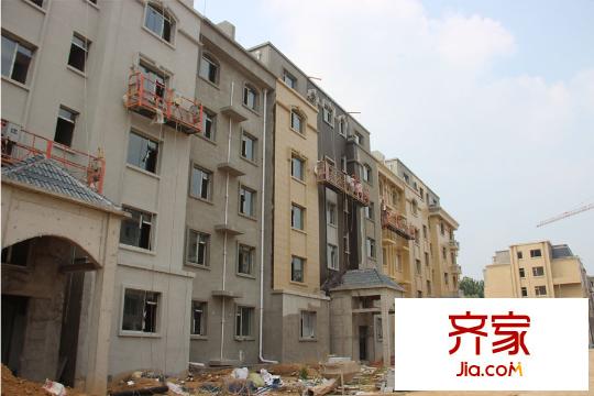 恒信伯爵莊園多層洋房4#施工(2015-08-11）
