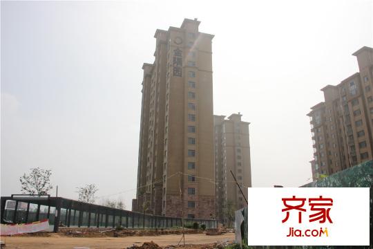 十地金隅園一期小高層施工（2015-8-11）