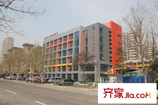 富氏壹號公館西10米教育培訓(xùn)學(xué)校