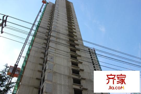 中和香檳花園高層8#樓體施工（2015-9-8）
