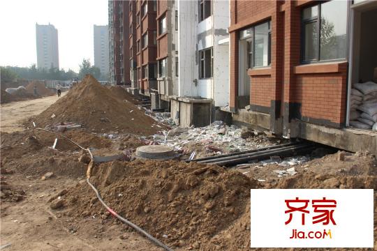 怡和四季園筑高層道路施工進(jìn)度（2015-10-28）