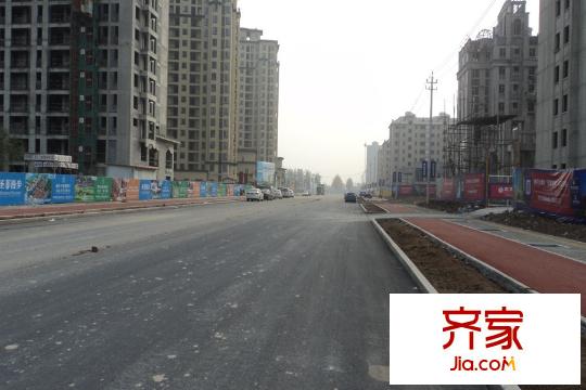 北京宮館小區(qū)道路施工（2015-11-16）