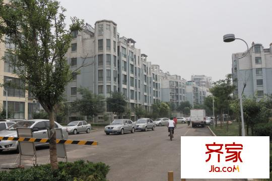 領秀華城外景圖 （2014.1.07）