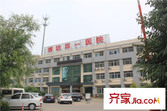銀楓家園西北700米尊一醫(yī)院