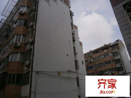城東小區(qū)外景圖 