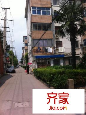 賓東新村小區(qū)外景圖 