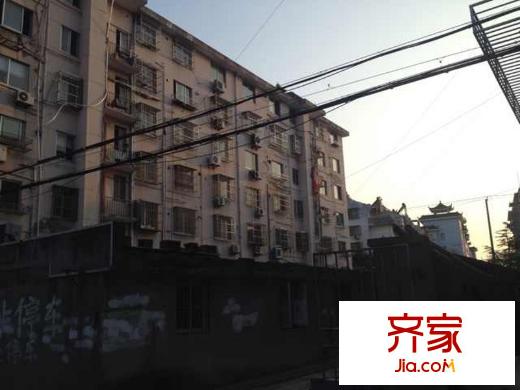 東風(fēng)新村外景圖 
