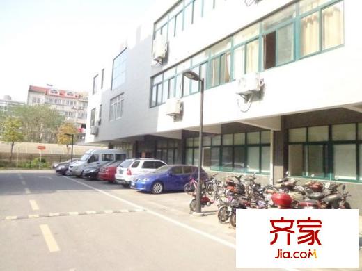 城市名人花園