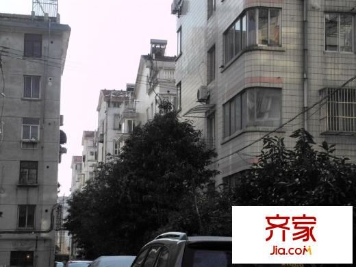 光明南村外景圖 