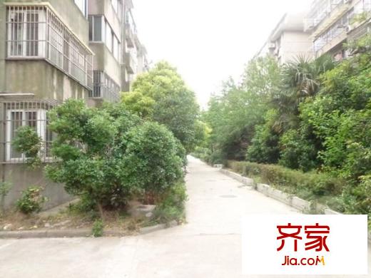 學(xué)田中南苑外景圖 