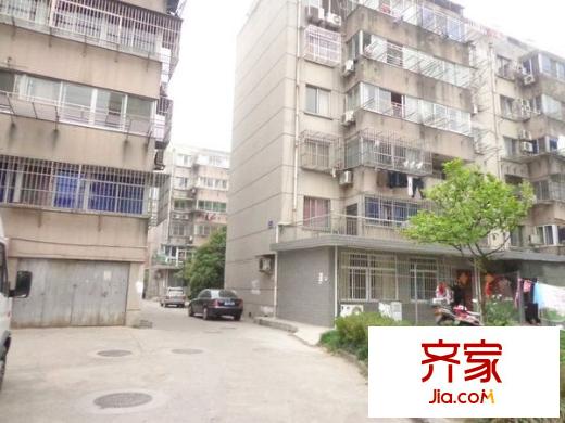 學(xué)田中南苑外景圖 