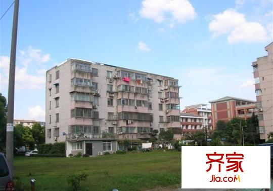 學(xué)田中南苑外景圖 