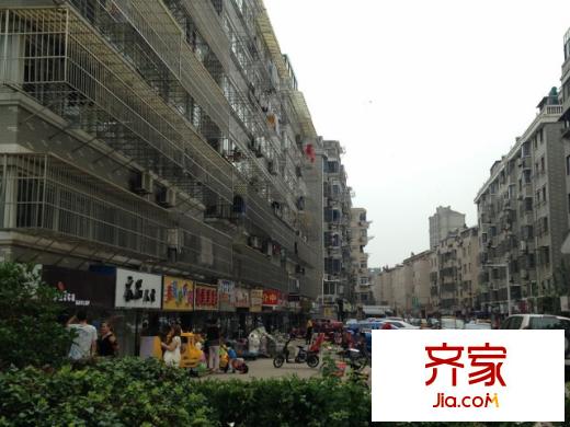 新建路新村外景圖  