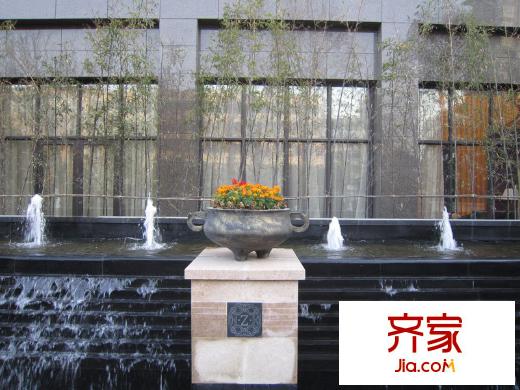 藏瓏售樓處噴泉（20101208）