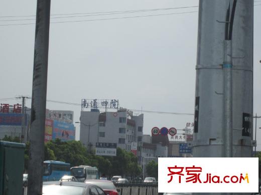 中房匯達(dá)廣場西側(cè)300米處南通四院
