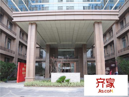 鑫湖國貿(mào)中心外立面（2014-09-29）