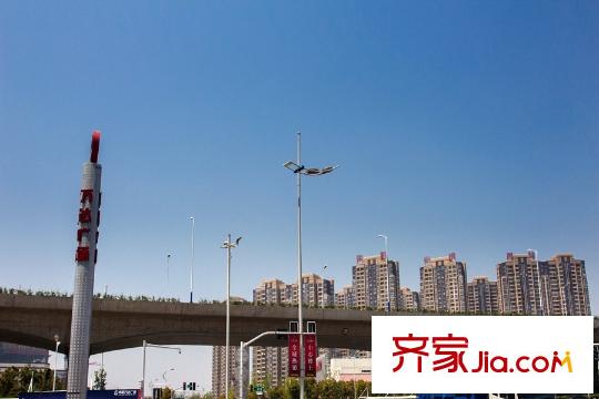 保利香檳國際向東200米萬達廣場
