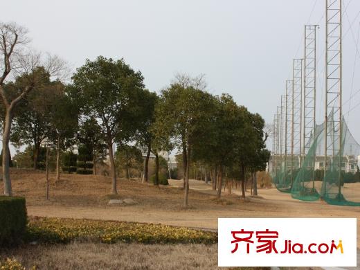 如東碧桂園西側(cè)500米的高爾夫球場(chǎng)