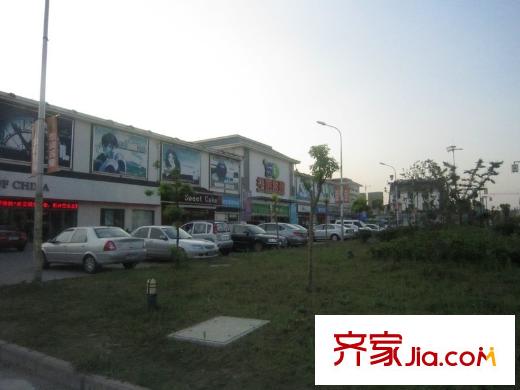 蘇建名都城東側(cè)100米華潤蘇果超市