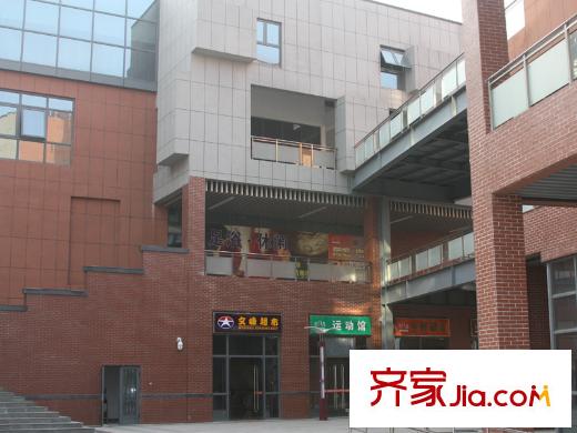 證大滿庭芳證大生活館