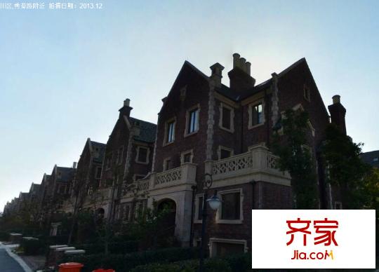 紫瑯上郡外景圖 