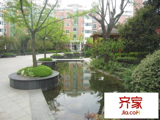 天安花園小區(qū)內(nèi)部實景（20120418）