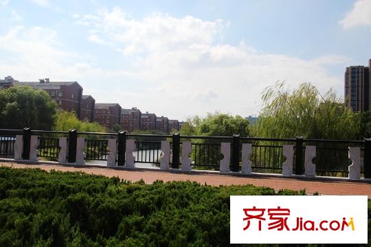 萬科公園里項目東邊300米秦灶河橋