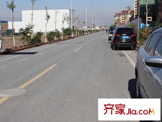 溪水苑周邊配套 街道