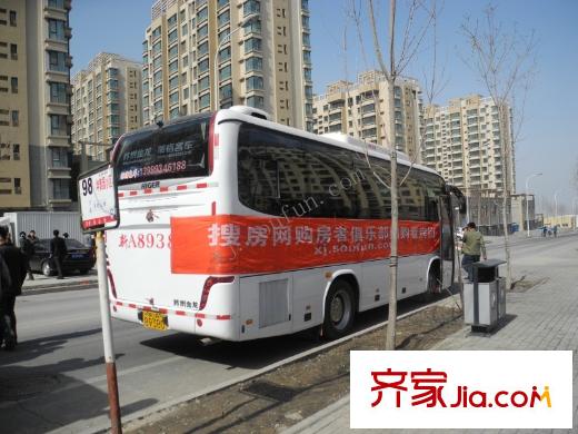 云嶺青城周邊交通