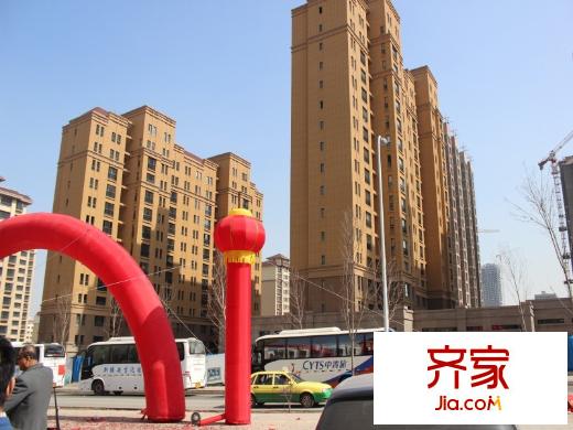 云嶺青城小區(qū)實(shí)景（2013-03-23）
