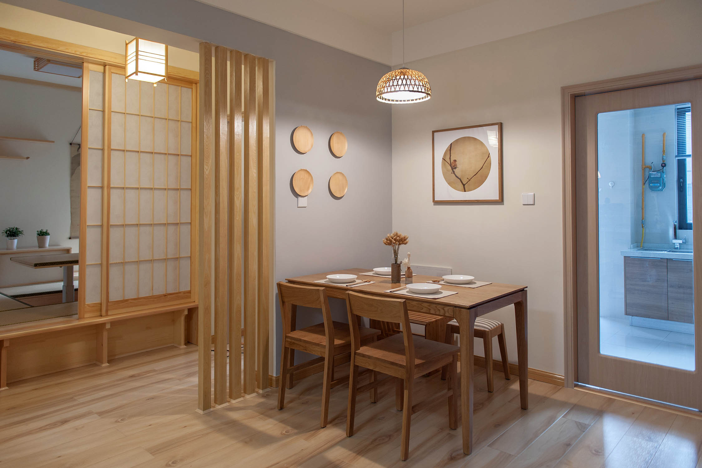 日式风格,10-15万装修,90平米装修,三居室装修,餐厅,隔断,餐桌,原木色