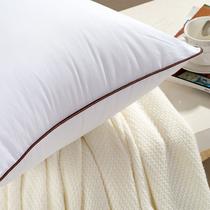 1只白色平纹棉布纤维枕长方形 枕头