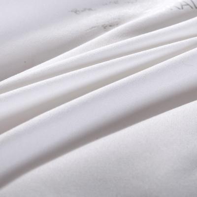 逸轩 奶白色粉色绗缝冬季斜纹涤纶羊毛 被芯