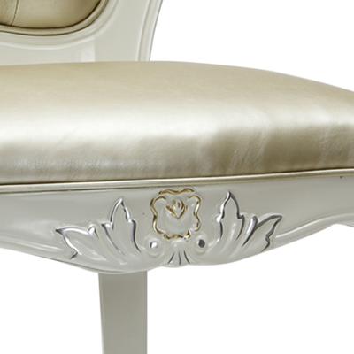 圣托雅 象牙白木漆光皮革移动成人欧式 餐椅