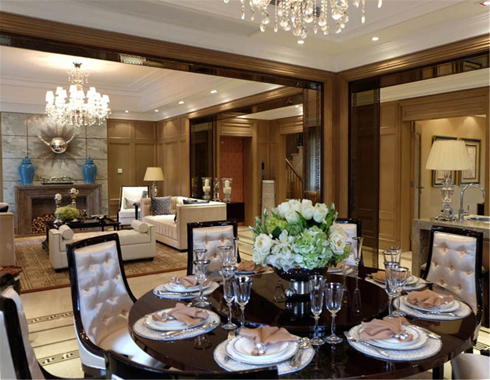欧式风格,别墅装修,豪华型装修,140平米以上装修,餐厅,餐桌