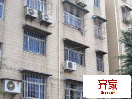 沪南路577弄小区外景图