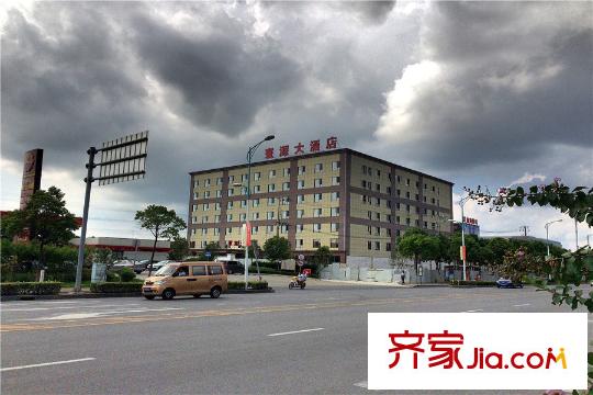 艺泰一品花园周边配套酒店