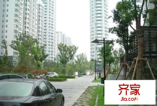 万源城朗郡外景图