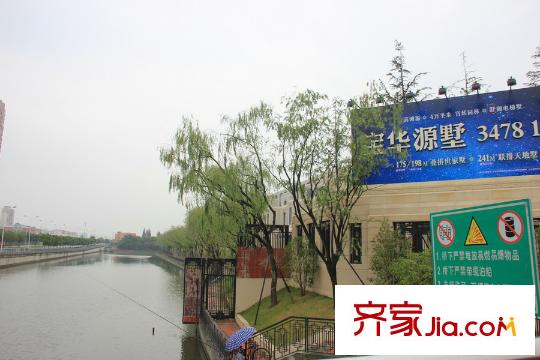 宝华源墅周边配套中心河景观