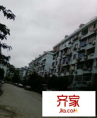 由由七村外景图