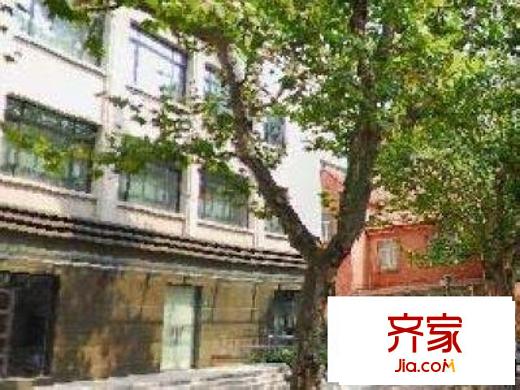 高安路100弄小区外景图