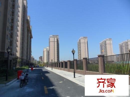 聚缘中庭(闵行)外景图聚缘中庭(未满三年动迁房)