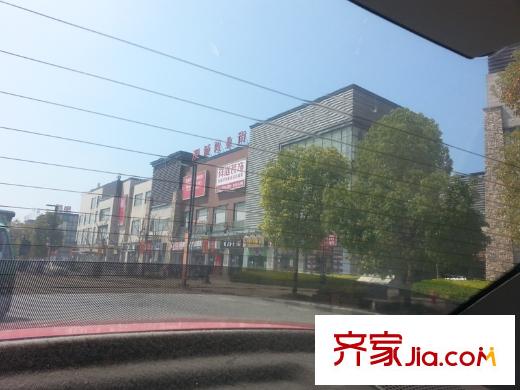 鹏欣一品漫城四期公寓周边-漫城商业街