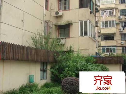 羅山六村
