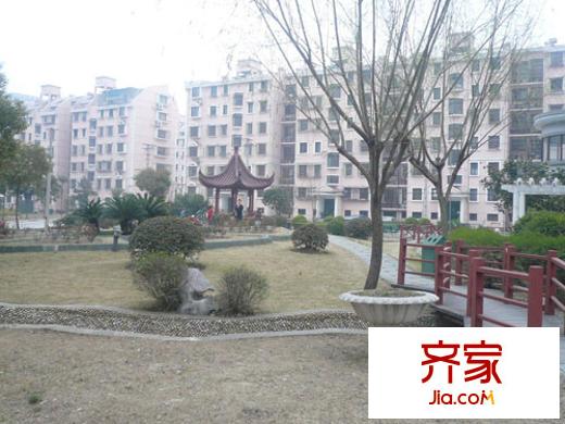 梅花路768弄小區(qū)外景圖梅花路768弄 