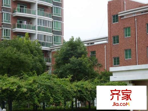 吴兴公寓外景图