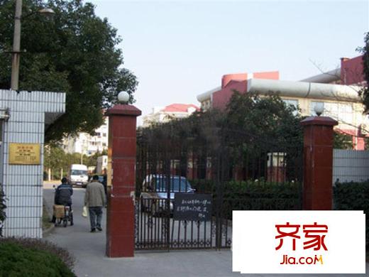 羽北小區(qū)外景圖上海  