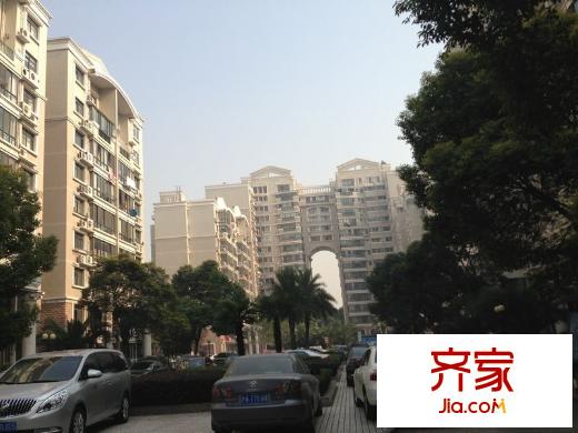 上海莘城外景图